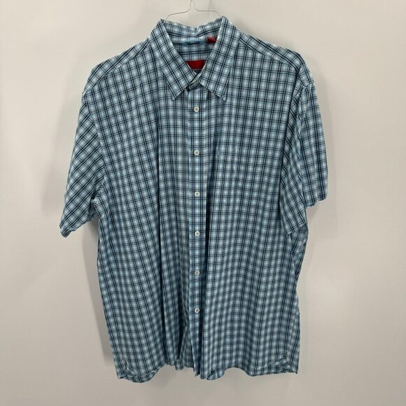 Izod Short Sleeve Button Down 3 Shirt Bundle Plaid & Check Patterns - Picture 6 of 7